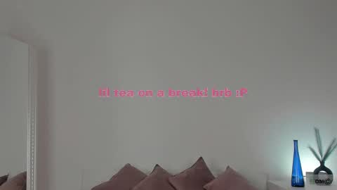 violetta_finch online show from 02/13/25, 11:28