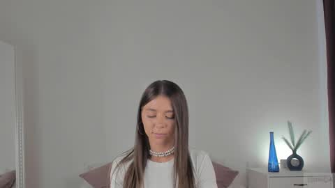 violetta_finch online show from 02/17/25, 01:21