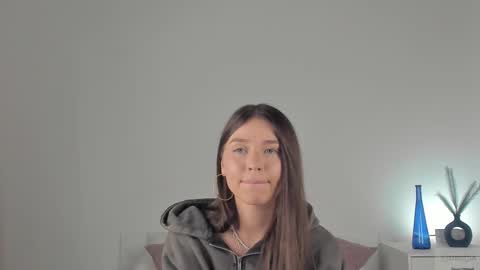 violetta_finch online show from 03/01/25, 02:02