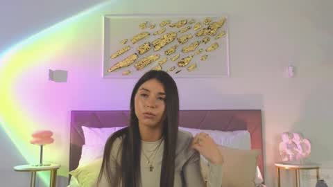 violetta_finch online show from 09/17/25, 10:06