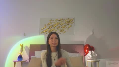 Snapshot of violetta_finch chatting on 03/17/26, 10:18 violetta_finch online show from 03/17/26, 10:18