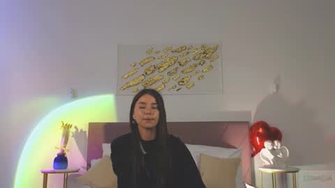 Snapshot of violetta_finch chatting on 03/19/26, 10:08 violetta_finch online show from 03/19/26, 10:08