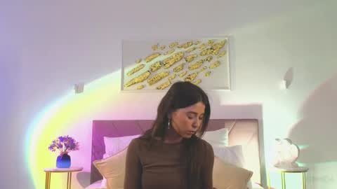 Snapshot of violetta_finch chatting on 04/21/26, 09:48 violetta_finch online show from 04/21/26, 09:48
