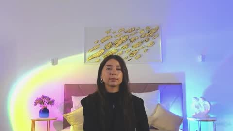 Snapshot of violetta_finch chatting on 04/28/26, 10:09 violetta_finch online show from 04/28/26, 10:09