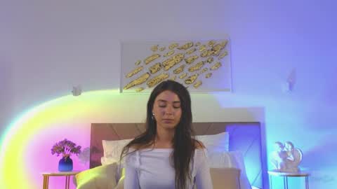 Snapshot of violetta_finch chatting on 05/10/26, 10:31 violetta_finch online show from 05/10/26, 10:31