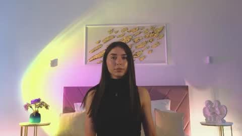 Snapshot of violetta_finch chatting on 06/12/26, 10:58 violetta_finch online show from 06/12/26, 10:58