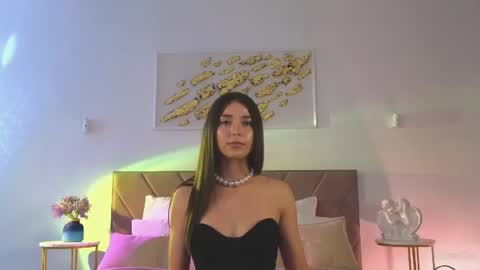 Snapshot of violetta_finch chatting on 07/30/26, 11:53 violetta_finch online show from 07/30/26, 11:53