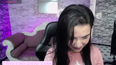 Snapshot of violetta_jhonson_v chatting on 02/15/25, 04:14 Violetta  online show from 02/15/25, 04:14