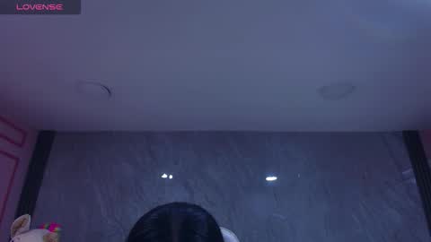 Snapshot of violetta_jhonson_v chatting on 10/29/25, 03:42 Violetta  online show from 10/29/25, 03:42