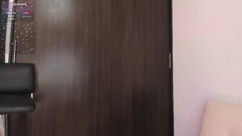 violetta_pretty online show from 05/06/26, 08:36