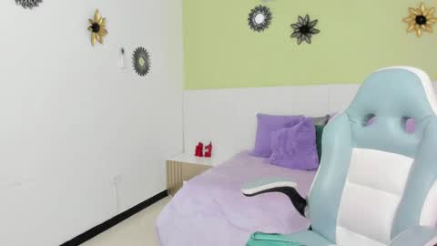 violetta online show from 09/30/25, 10:09