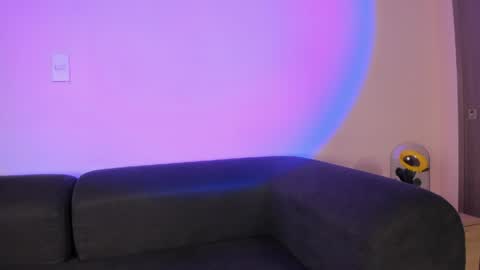 Snapshot of violetta_swift_ chatting on 04/14/26, 03:01 violetta independent model online show from 04/14/26, 03:01