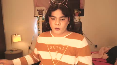 violettacam69 online show from 02/01/25, 07:47