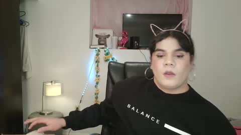 violettacam69 online show from 02/02/25, 09:08