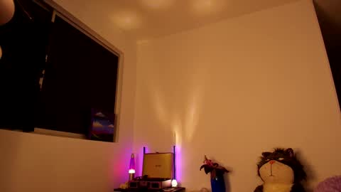 Violetta....Follow me in Twitter... online show from 09/26/25, 04:27