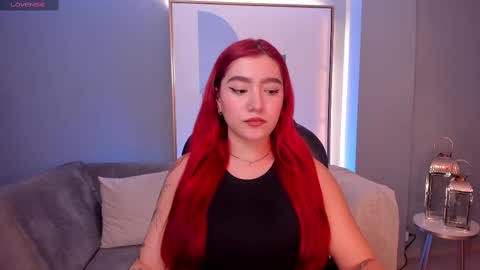 Violett Castel online show from 03/02/25, 05:14