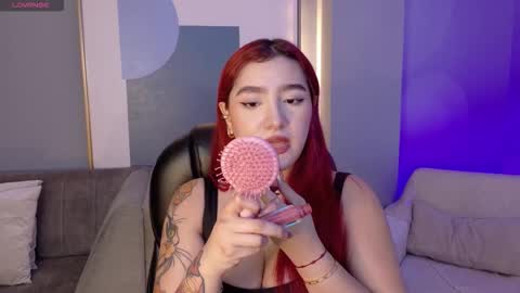 Violett Castel online show from 11/08/25, 07:12