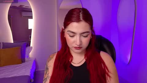 Violett Castel online show from 11/25/25, 07:25