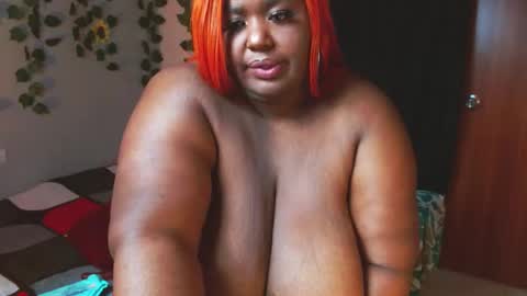 Snapshot of violette_plus chatting on 01/14/25, 07:53 Call me valeria online show from 01/14/25, 07:53