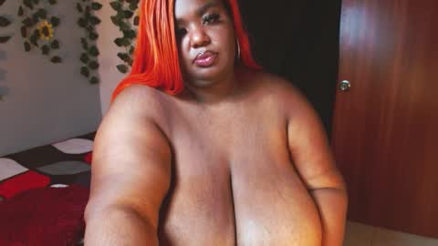 Snapshot of violette_plus chatting on 01/30/25, 01:11 Call me valeria online show from 01/30/25, 01:11