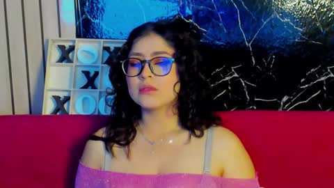 Snapshot of violette_velle chatting on 02/18/26, 12:56 violette_velle online show from 02/18/26, 12:56