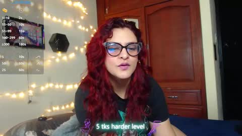 Snapshot of violettelynn_ chatting on 03/15/26, 06:52 Violetta Morningstar online show from 03/15/26, 06:52