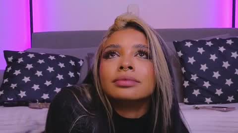 Violet online show from 02/23/25, 05:34