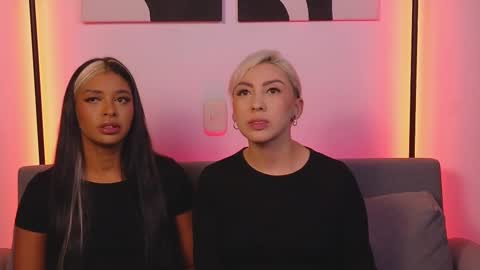 Violet online show from 03/10/25, 02:06