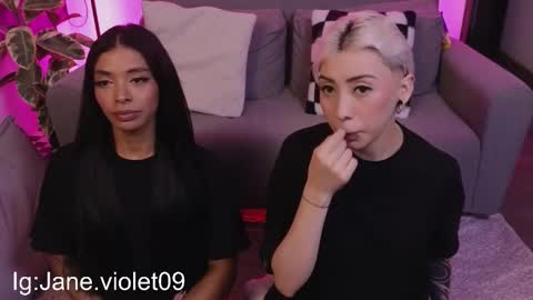 Violet online show from 10/17/25, 01:20