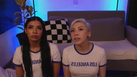 Violet online show from 03/04/26, 01:11