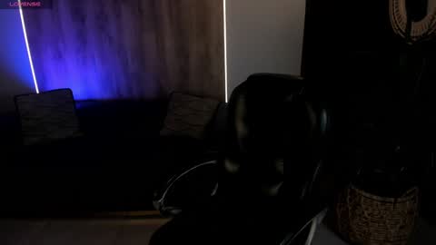 Snapshot of violetthansson chatting on 01/12/25, 11:07 Violett  online show from 01/12/25, 11:07