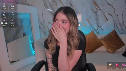 Snapshot of violetthansson chatting on 10/09/25, 02:31 Violett  online show from 10/09/25, 02:31