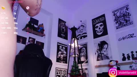 Snapshot of violettlane chatting on 12/13/24, 03:38 Violeta online show from 12/13/24, 03:38