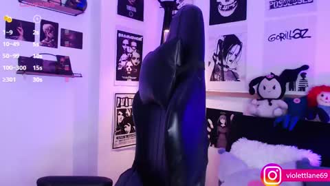 Snapshot of violettlane chatting on 01/14/25, 08:37 Violeta online show from 01/14/25, 08:37