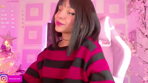 Snapshot of violettlane chatting on 12/13/25, 07:53 Violeta online show from 12/13/25, 07:53