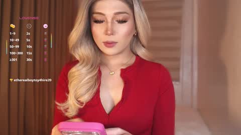 Snapshot of violetversacexx chatting on 11/28/25, 03:09 Best Of Both Worlds online show from 11/28/25, 03:09