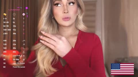 Snapshot of violetversacexx chatting on 03/04/26, 04:07 Best Of Both Worlds online show from 03/04/26, 04:07