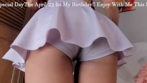 violetwinters_ online show from 04/21/26, 03:46
