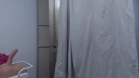 violetxia_ online show from 03/15/26, 04:51