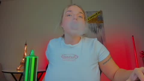 Violla online show from 12/26/24, 01:51