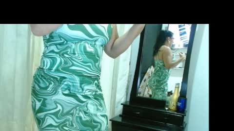 Snapshot of viollet_28 chatting on 12/31/24, 12:21 violeta online show from 12/31/24, 12:21