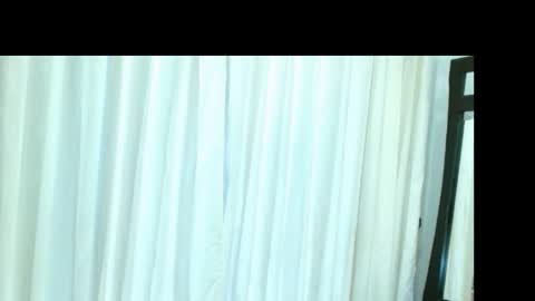 Snapshot of viollet_28 chatting on 01/19/25, 11:00 violeta online show from 01/19/25, 11:00