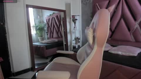 Violetta online show from 03/12/25, 10:17