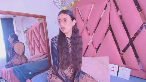 Violetta online show from 09/12/25, 07:03