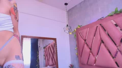 Violetta online show from 09/22/25, 06:54