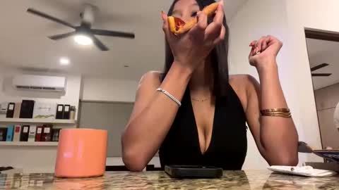 Snapshot of vip138water chatting on 03/08/26, 02:37 vip138water online show from 03/08/26, 02:37