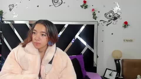 Snapshot of vip_thedivas chatting on 01/17/25, 11:49 The divas online show from 01/17/25, 11:49