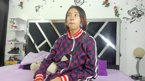 Snapshot of vip_thedivas chatting on 02/12/25, 12:01 The divas online show from 02/12/25, 12:01