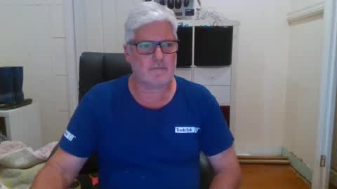 viper654321 online show from 01/11/25, 07:39