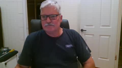 viper654321 online show from 09/16/25, 08:04